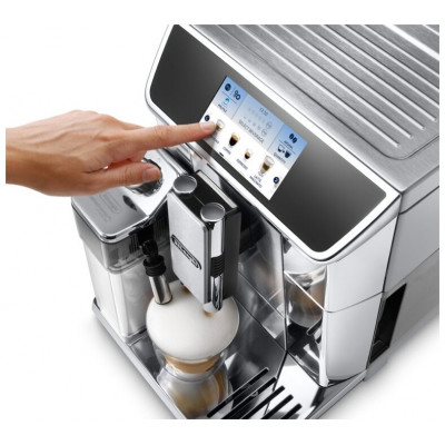 Кофемашина DeLonghi ECAM610.75.MB