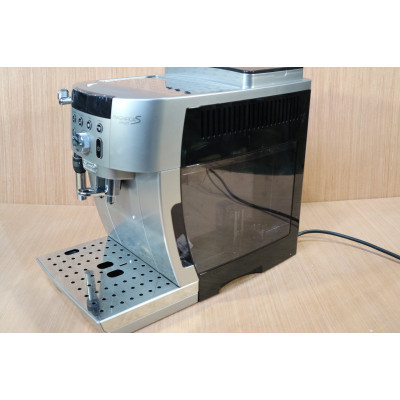 Кофемашина DeLonghi ECAM250.31.SB