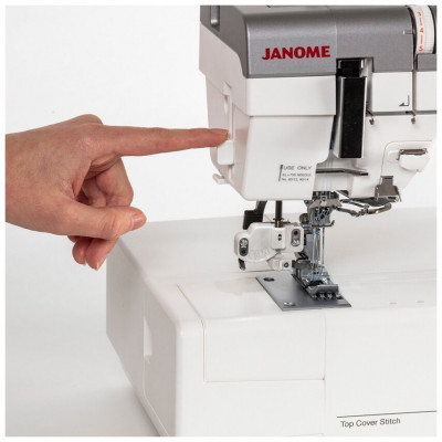 Распошивальная машина Janome CoverPro 3000 Professional