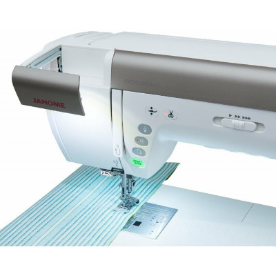 Швейная машина Janome Horizon Memory Craft 9400 QCP, белый