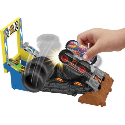 HOT WHEELS MONSTER TRUCKS МИР АРЕНЫ ШИННЫЙ ПРЕСС