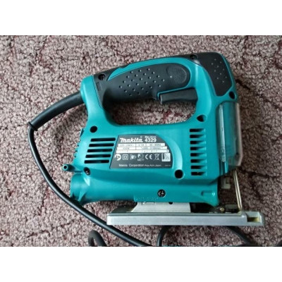 Электролобзик Makita 4329, 450 Вт