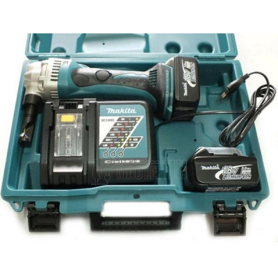 Листовые электрические ножницы Makita DJN161RFE