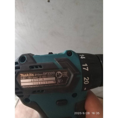 Аккумуляторная дрель-шуруповерт Makita DF332DWME