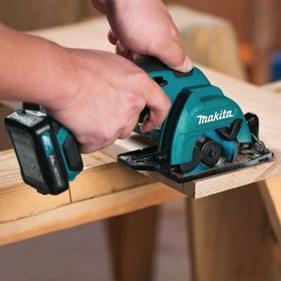 Пила дисковая MAKITA HS301DZ CXT