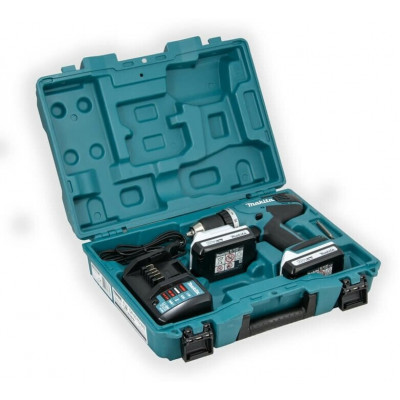 Аккумуляторная дрель-шуруповерт Makita DF457DWE