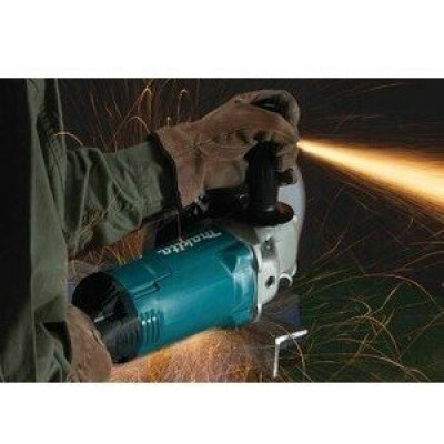 УШМ Makita GA9061R, 2200 Вт, 230 мм