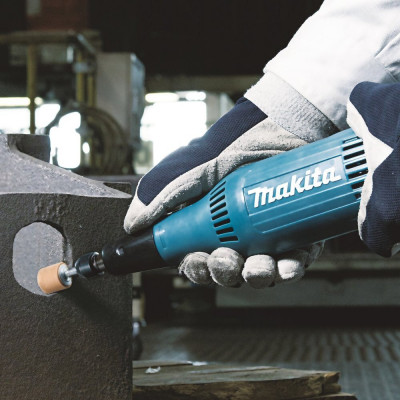 Гравер Makita GD0603, 240 Вт