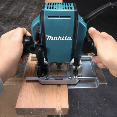 Вертикальный фрезер Makita RP0900K, 900 Вт зеленый