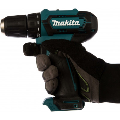 Аккумуляторная дрель-шуруповерт Makita DF333DZ