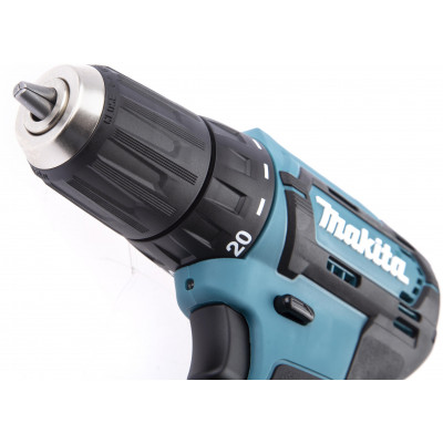 Аккумуляторная дрель-шуруповерт Makita DF333DWAE