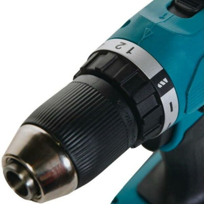 Аккумуляторная дрель-шуруповерт Makita DF457DWLE