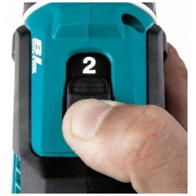 Аккумуляторная дрель-шуруповерт Makita DDF485RFE