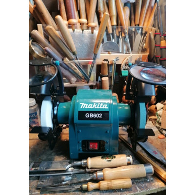 Станок для заточки универсальный Makita GB602