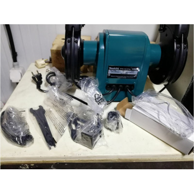 Станок для заточки универсальный Makita GB602