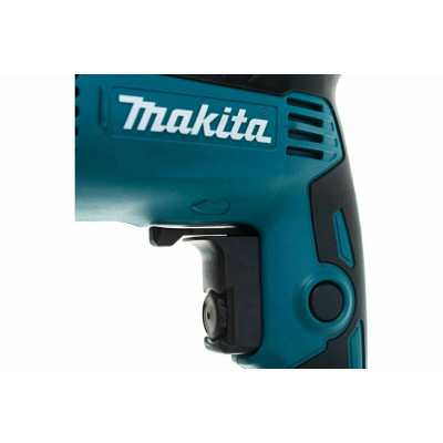 Безударная дрель Makita DP2010, 370 Вт зеленый