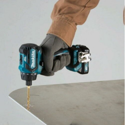 Дрель аккумуляторная Makita DF 032 DWME Li-ion