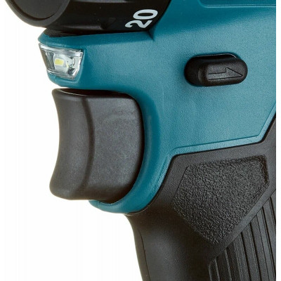 Винтоверт Makita DDF083RFE