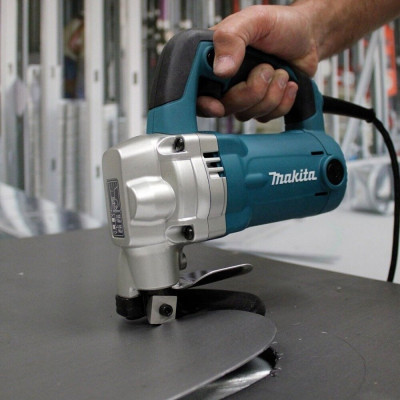 Вырубные электрические ножницы Makita JN3201J