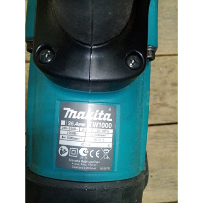 Ударный гайковерт Makita TW1000, 1200 Вт