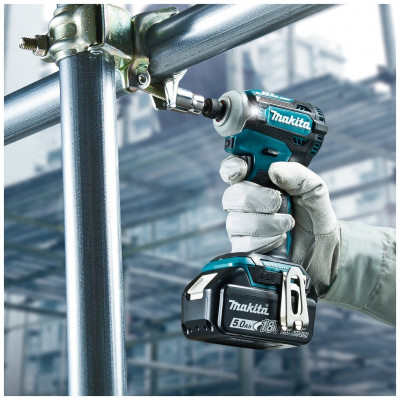 Аккумуляторная ударная дрель-шуруповерт Makita DTD171Z