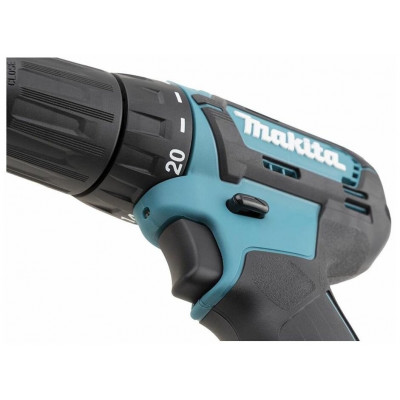 Аккумуляторная дрель-шуруповерт Makita DF333DWYE 12 В