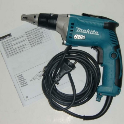 Шуруповерт для гипсокартона 570Вт - 11Нм Makita FS6300