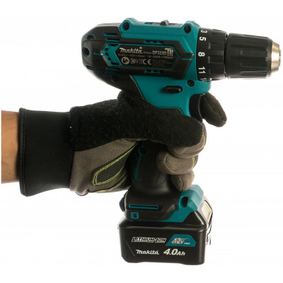 Аккумуляторная дрель-шуруповерт Makita DF333DWME