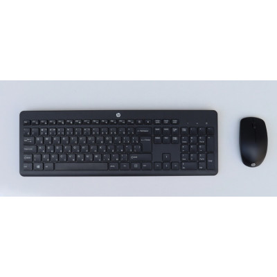 Беспроводная клавиатура и мышь HP 235 1Y4D0AA