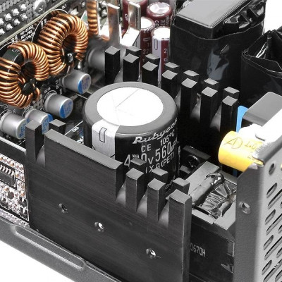 Блок питания Thermaltake Toughpower Grand RGB Sync Edition 650W/80+ Gold/EU, PS-TPG-0650FPCGEU-S
